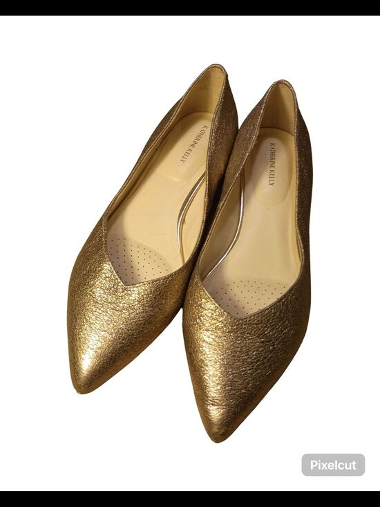 Katherine Kelly Shoes - Katherine Kelly brand pointed-toe flats in a gold metallic finish
